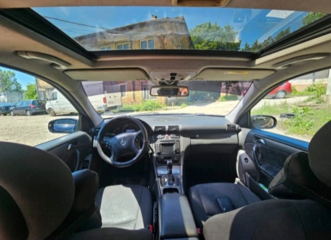 Mercedes C320 (БАРТЕР)