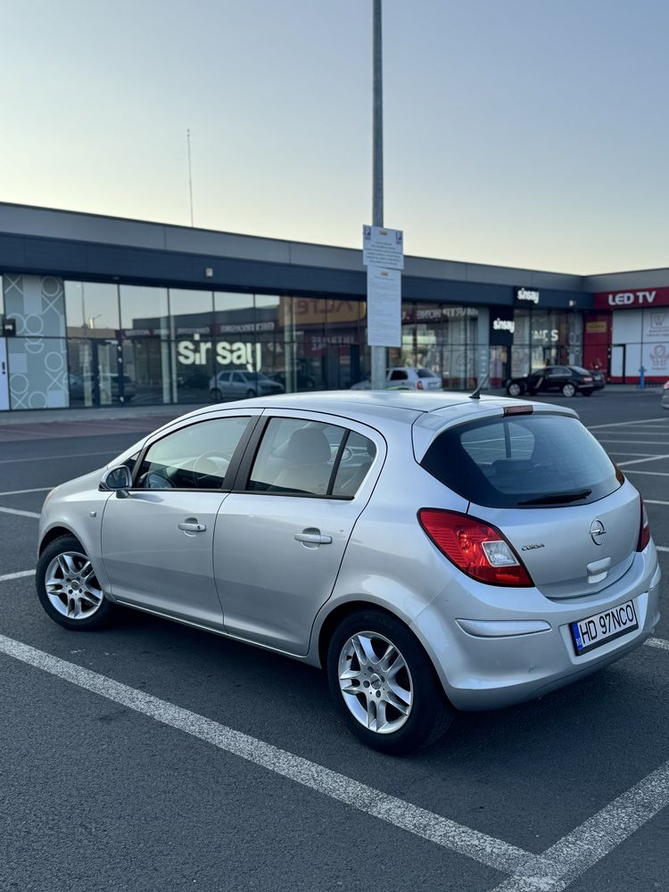 Opel Corsa D 2009