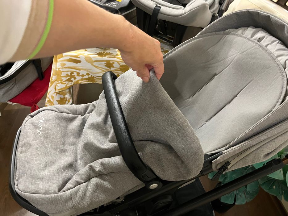 бебешка количка Nuna