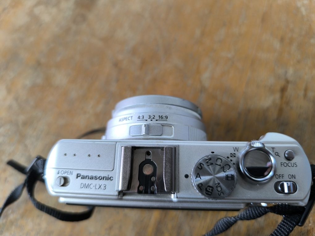 Фотоапарат Panasonic Lumix DMC-LX3