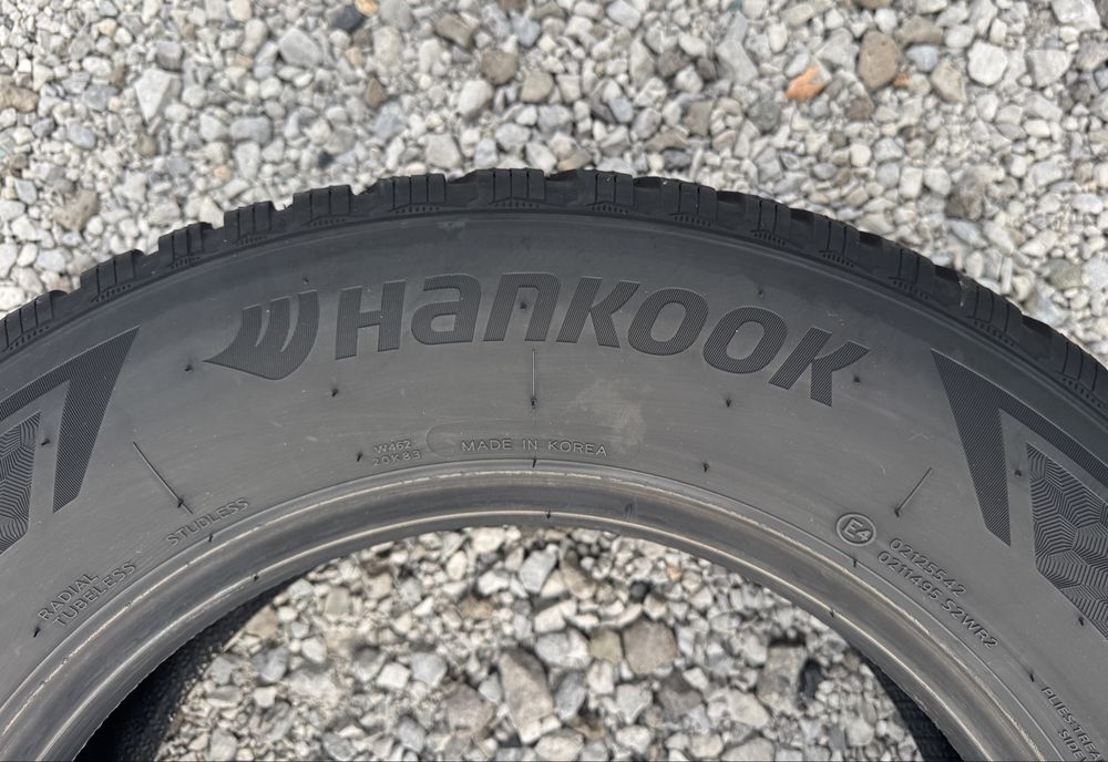 Зимни гуми Hankook 215/65/16, Dot: 31/22