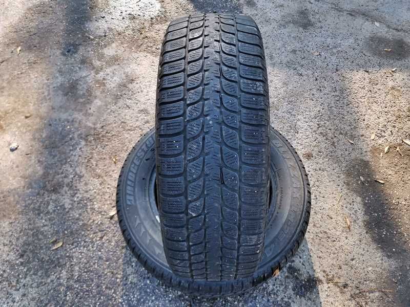 2 бр. зимни гуми Bridgestone Blizzak 4x4 215/65/16 4 мм грайфер