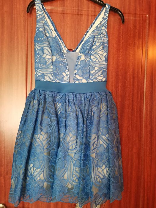 Rochie eleganta  damă mărimea S stare foarte bună