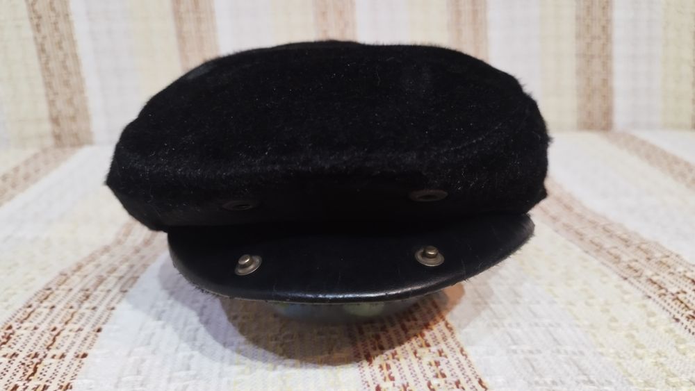 Мужская зимняя Кепка с ушками Срочно!