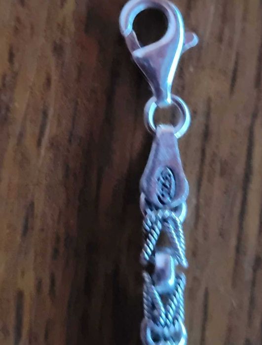 Vând brățară argint model deosebit