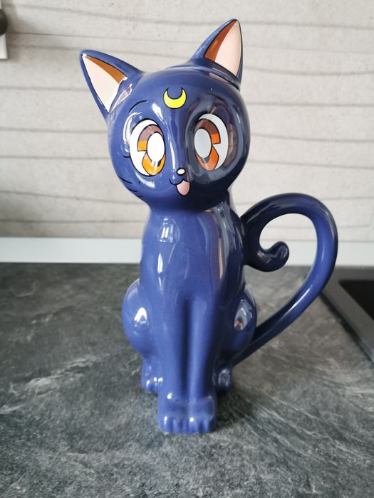 Ceainic Luna Sailor Moon nou