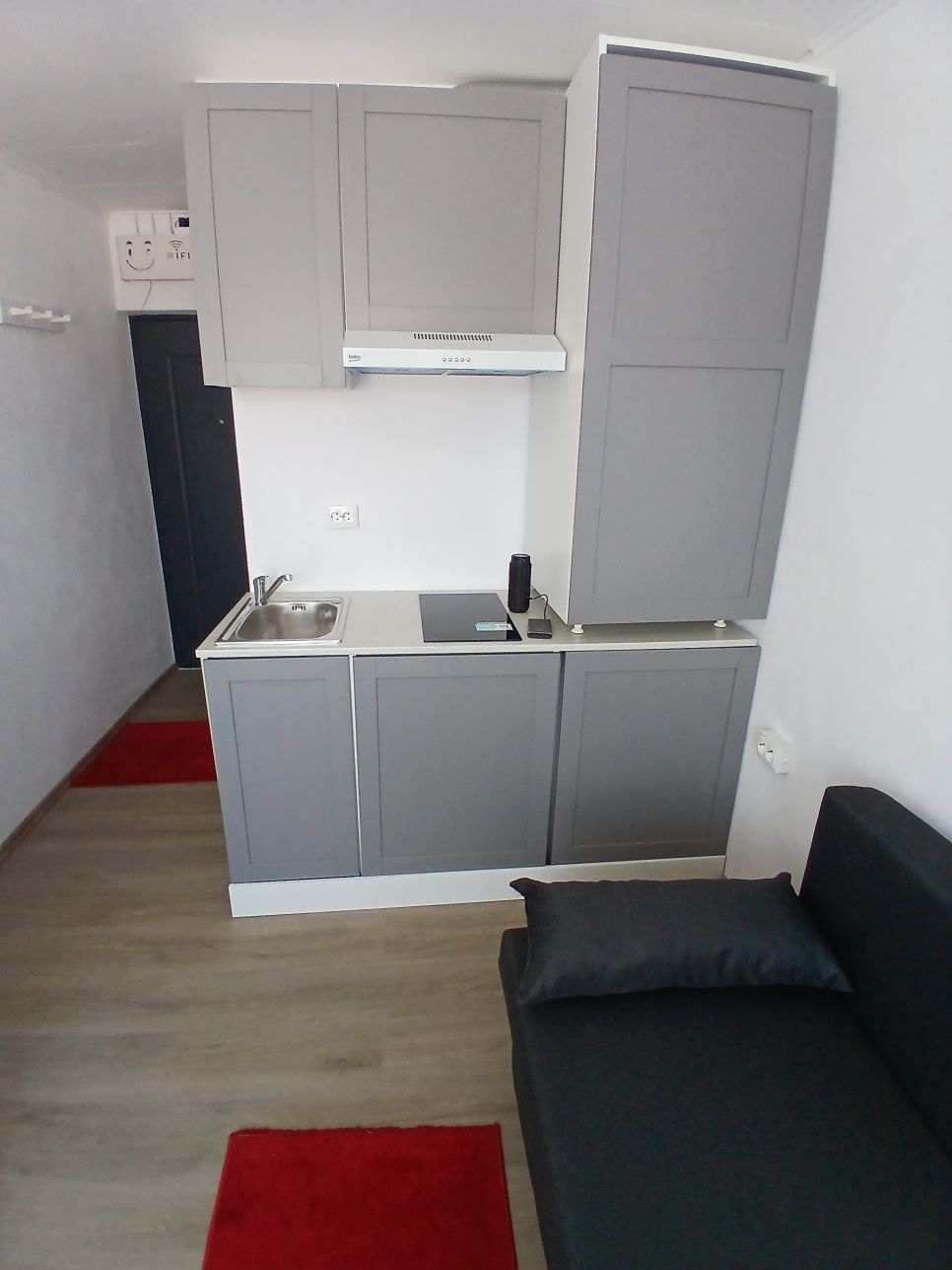 Inchiriez garsoniera Arad