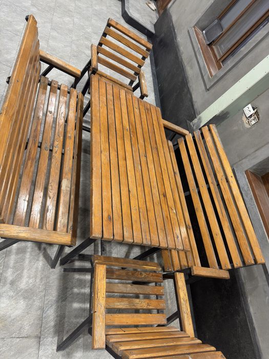 Стол стулья комплект продается!