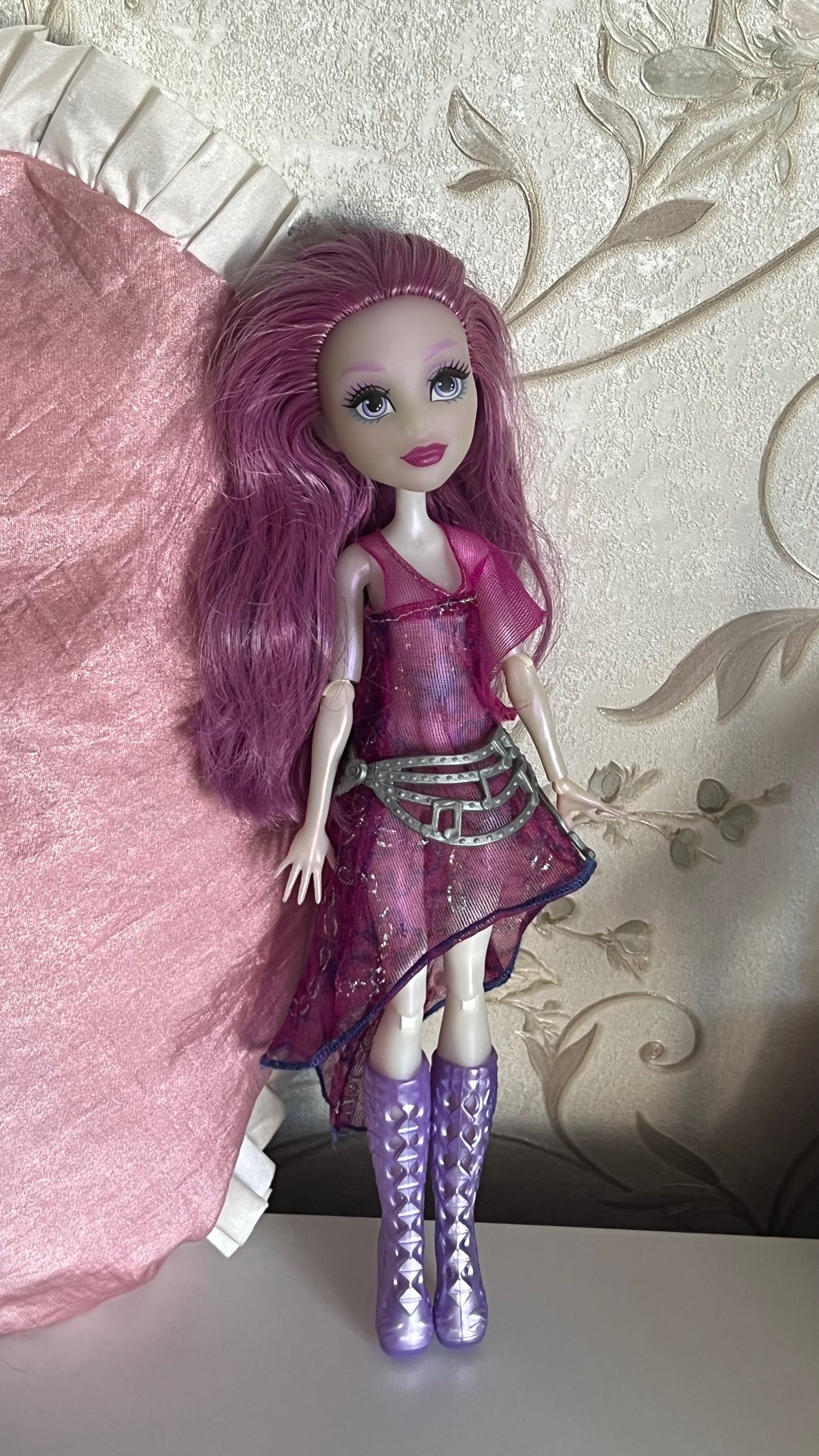 Monster high ari hauntington