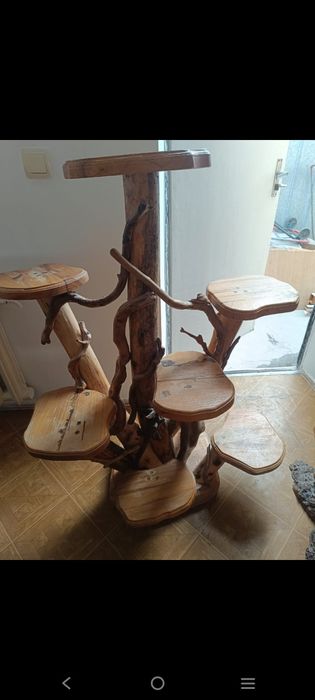 Продам диван и подставка для цветов