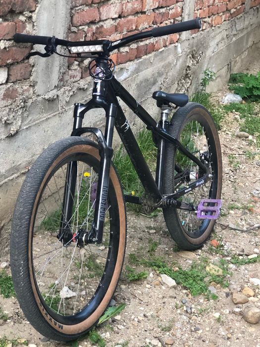 Vand dirt polorix negru