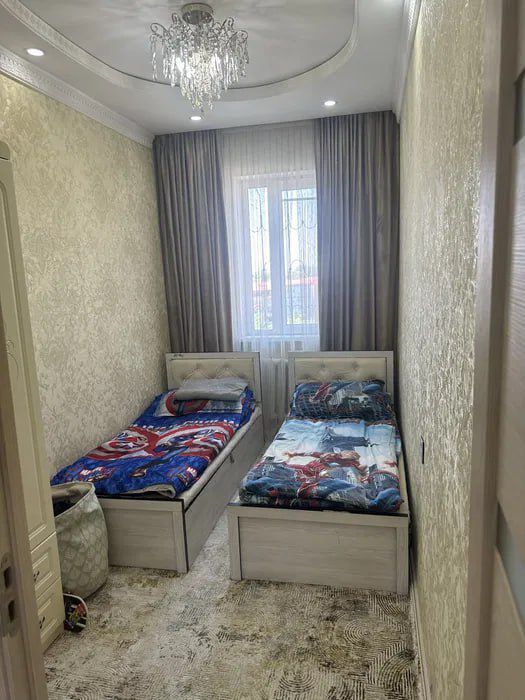 Срочно продаётся  четырёхкомнатная квартира на Себзаре 112м2 Корзинка