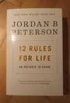 12 Rules of life/ A brief history of time книги на английски език