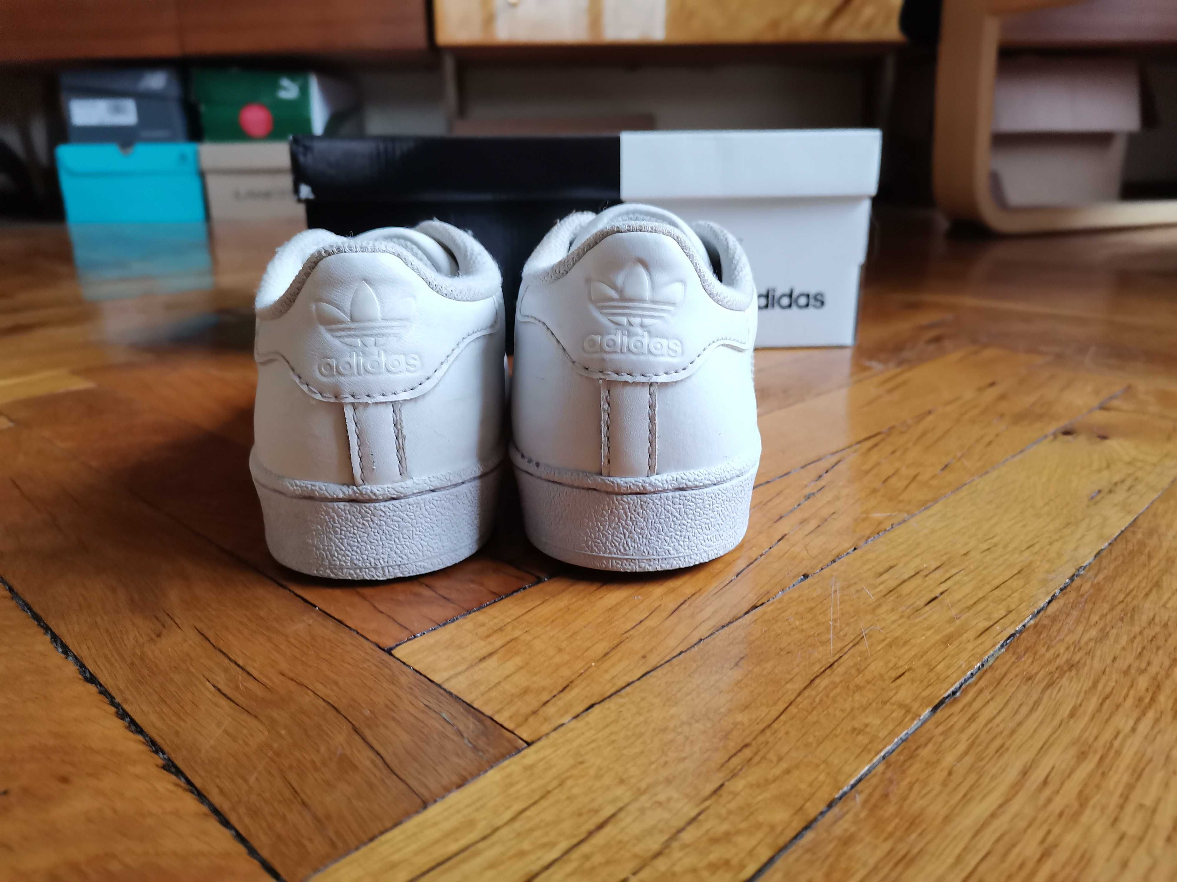 Детски кецове Adidas 31,5