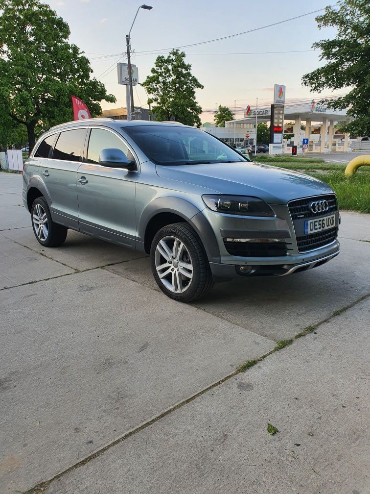 Audi Q7  3.0 V6 7locuri