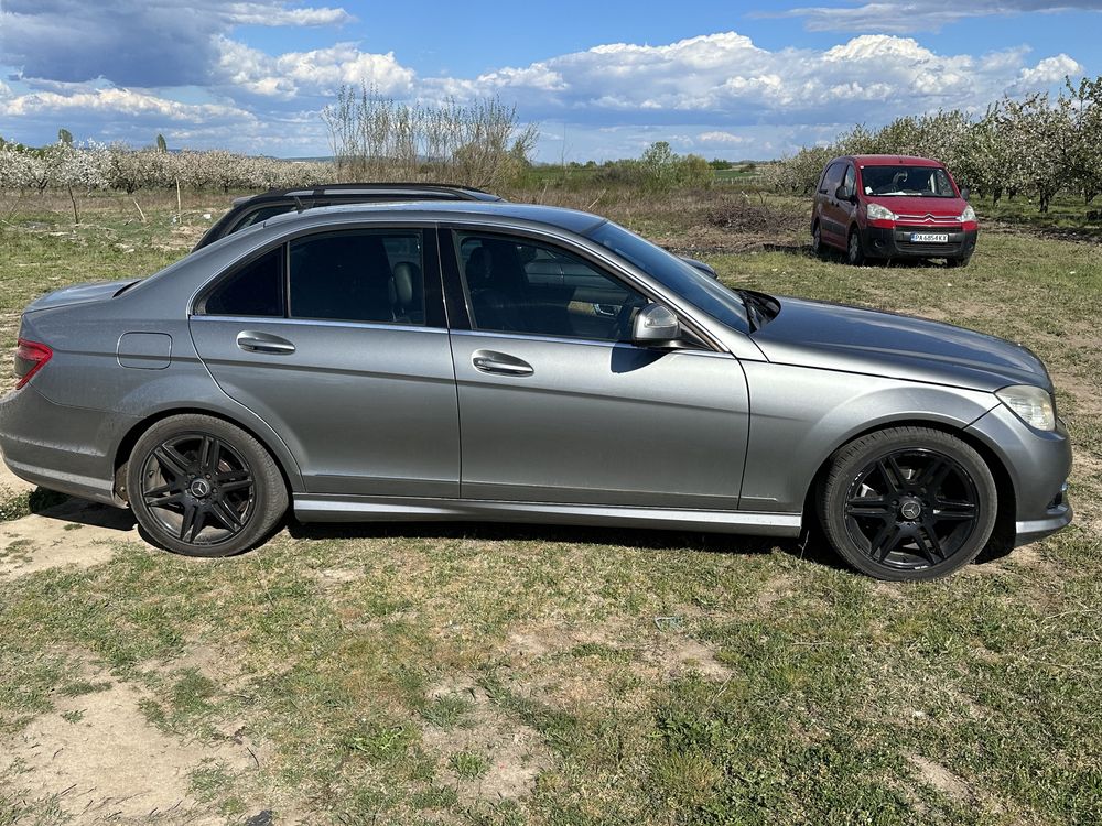 Mercedes c220 на части