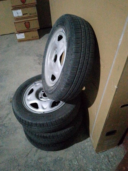 Балон автомобилей от спарка родной.4шт