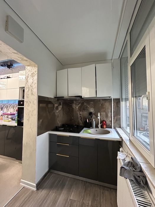 Vand apartament utilat complet