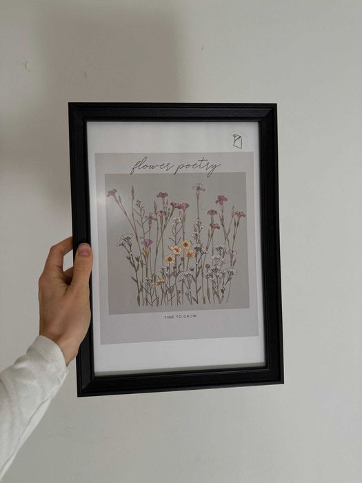 Picture frames and paintings JYSK (3 pieces + mirror)
