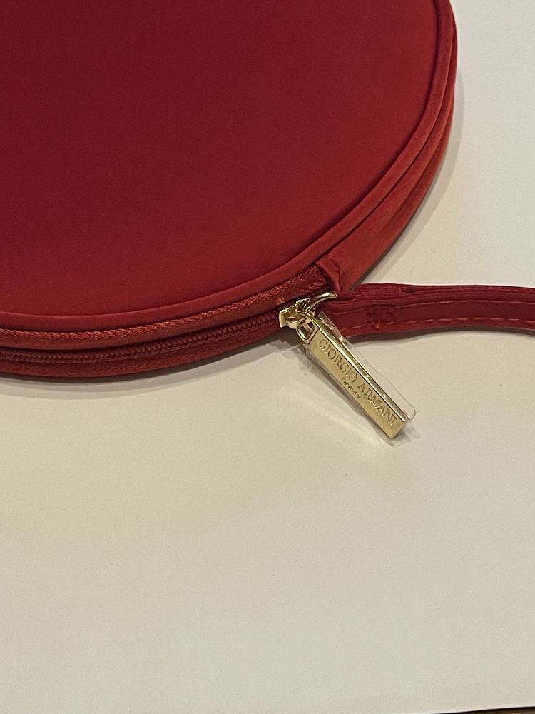 Armani geanta cosmetice rosie portfard poseta plic