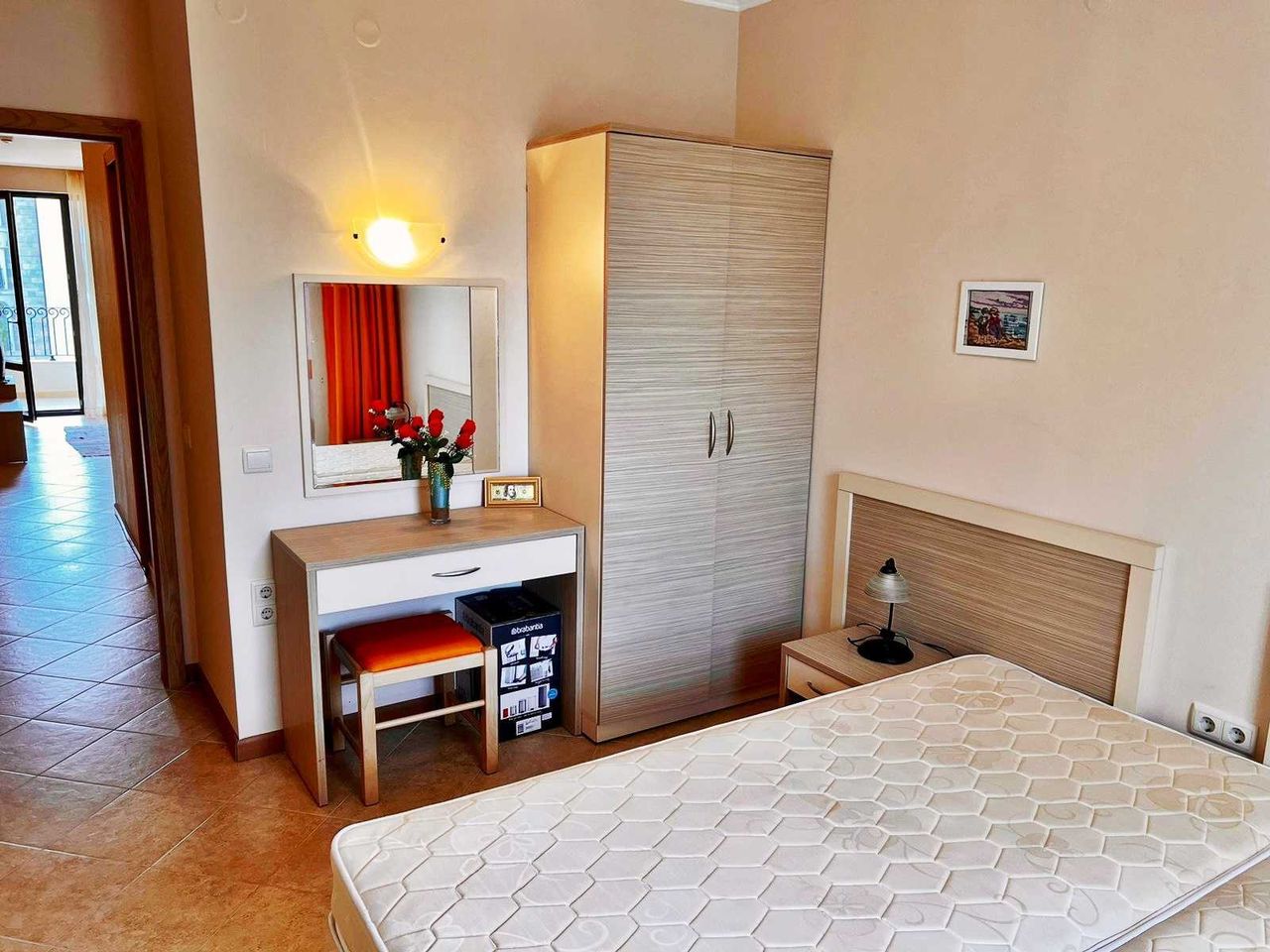 Продава се Тристаен апартамент в к.к. Слънчев бряг - 90 кв.м за 1045 €/кв.м - Снимка #9