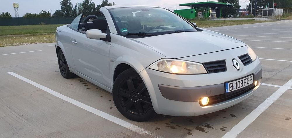 Dezmembrez Renault Megane 2 cabrio motor 1.6