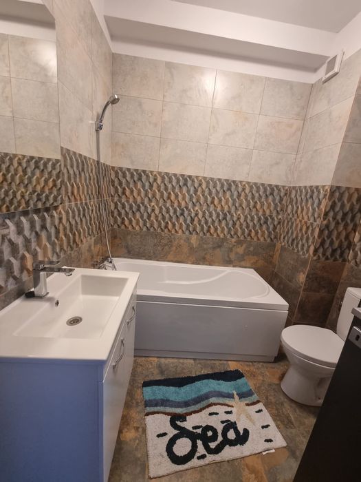 Apartament 3 camere de inchiriat, zona Veterani