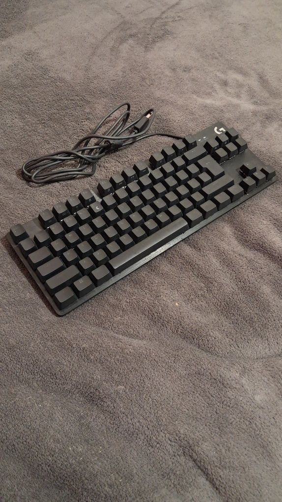 Механична клавиатура Logitech G413