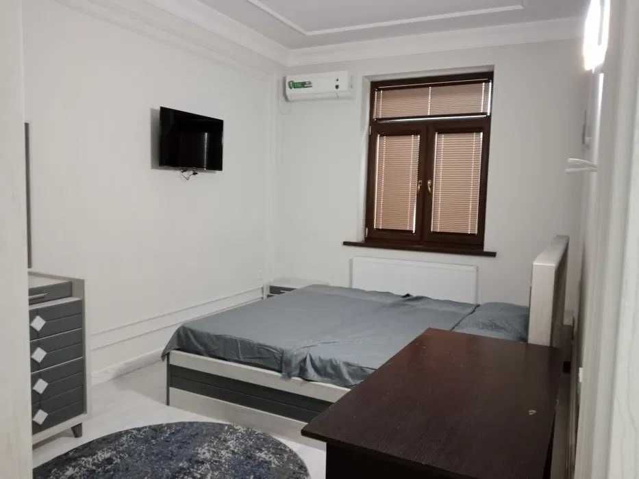 R3 Сдаётся участок под Бизнес! на Юнусабадском р-не ор-р Малика Базар!