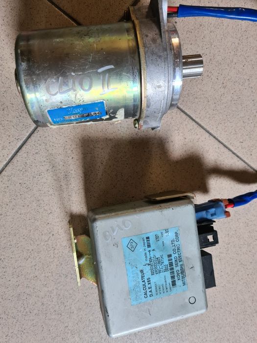 Servo direcție Renault Clio 2 (calculator +motoras)