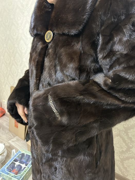 Норковая шуба срочно