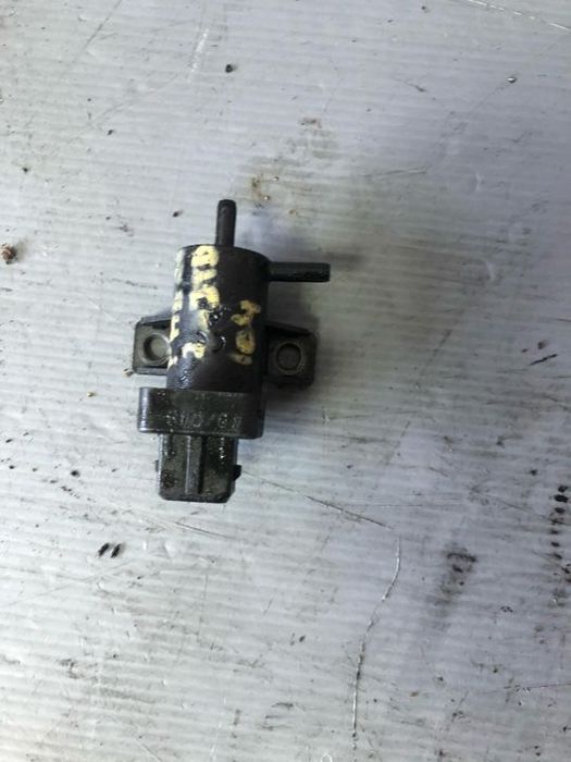 Supapa vacuum  2.0 dci renault laguna 2 laguna 3 megane scenic trafic