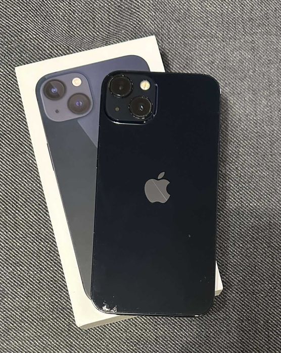 iPhone 13 128G Midnight