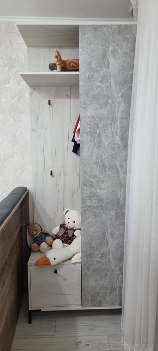 Продам прихожую стильная