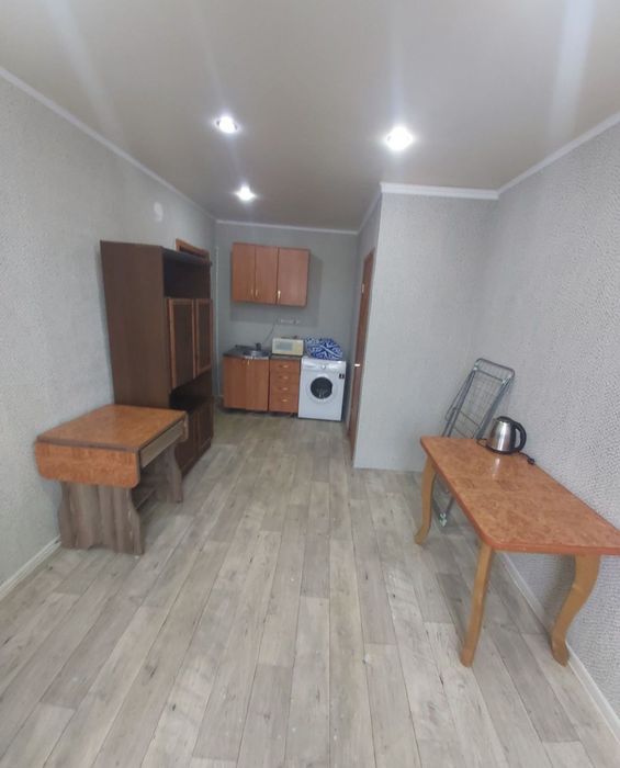 Продам комнату в общежитии центр