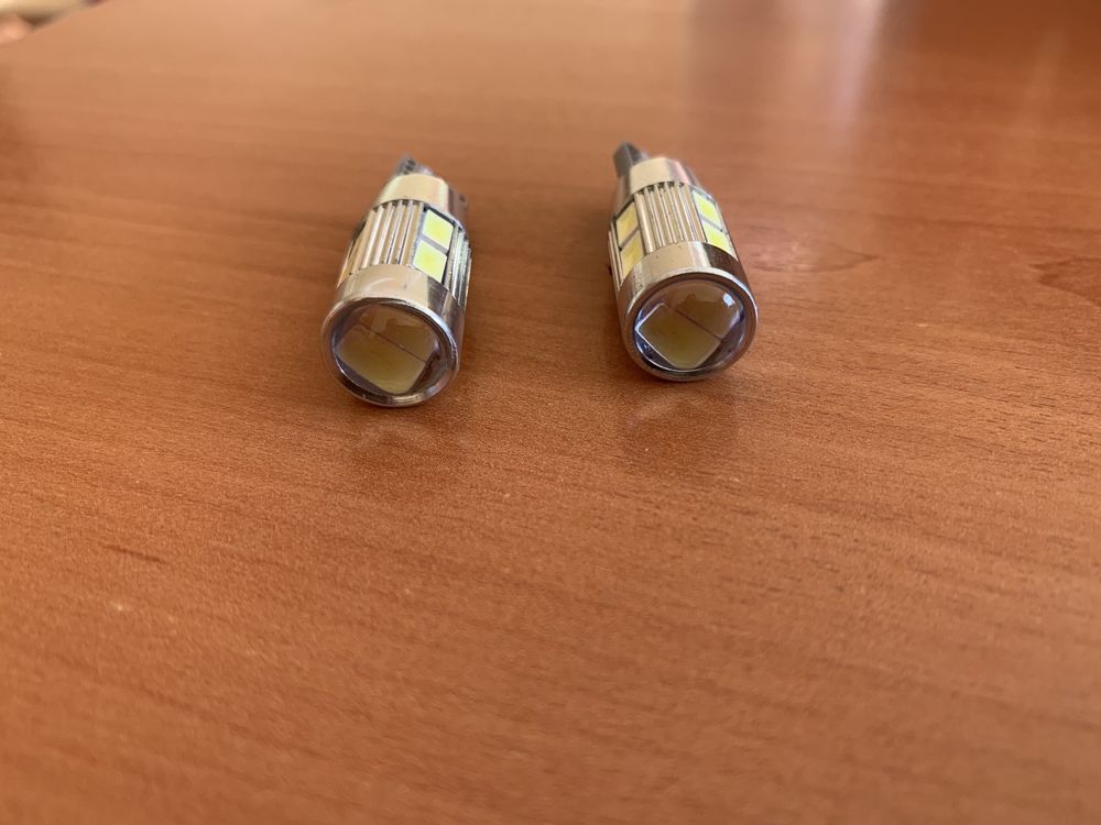LED T10 Canbus W5W (лед крушки)