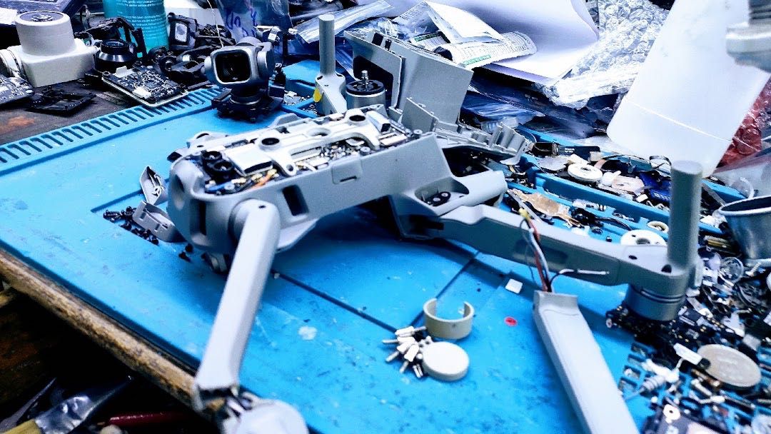 Componente si PIESE DRONE dji, service si reparatii