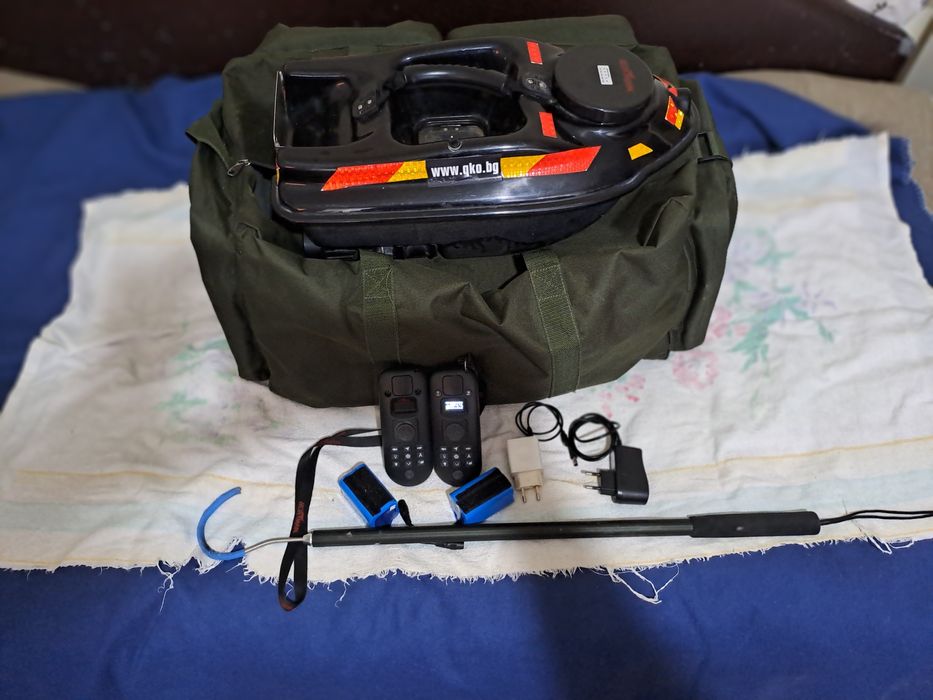 Лодка за захранка- навигация , автопилот с две батерий