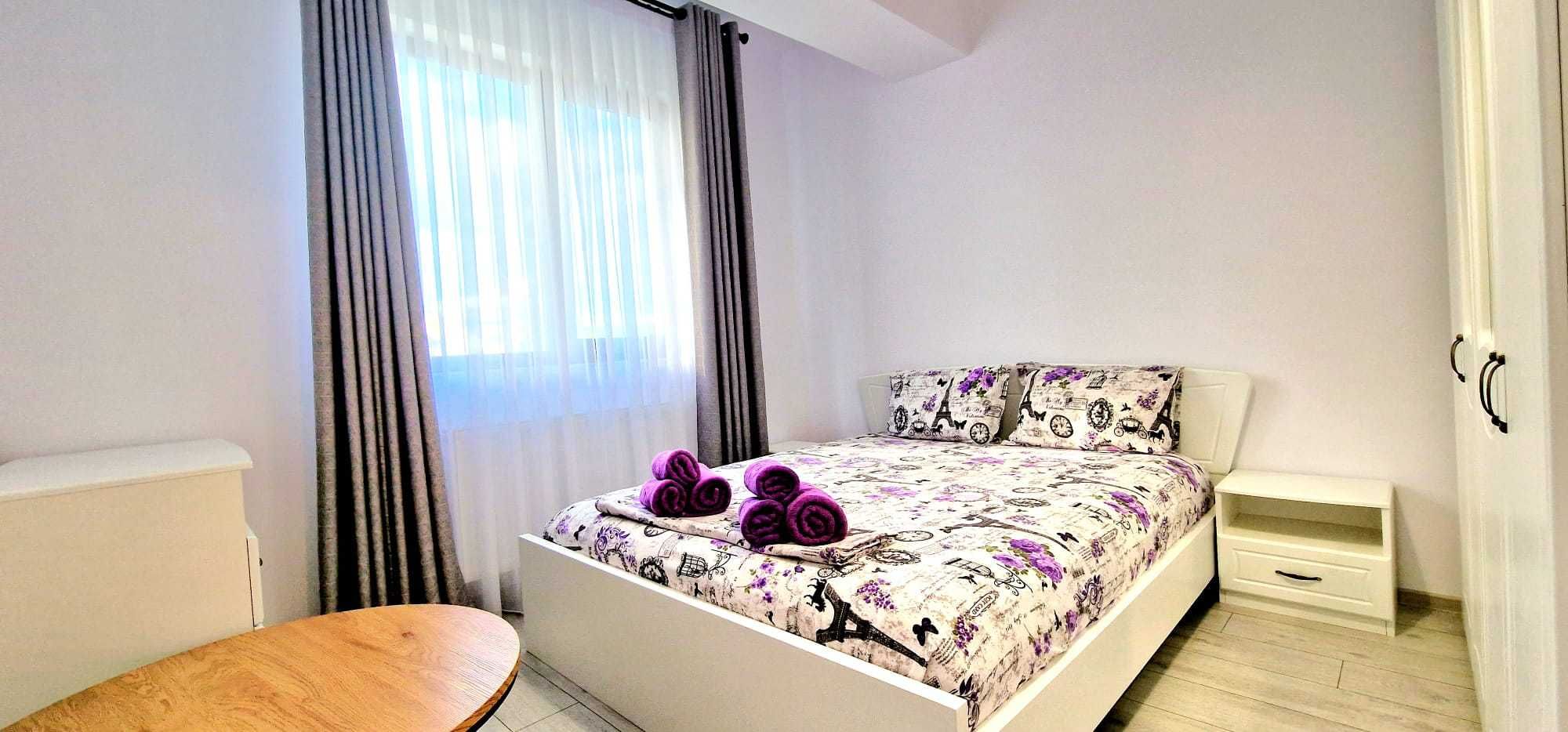 159 lei!! Cazare centru, Palas Mall, apartamente noi cu 1-2-3 camere