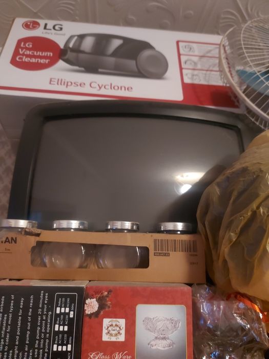 Телевизор и DVD  плейр