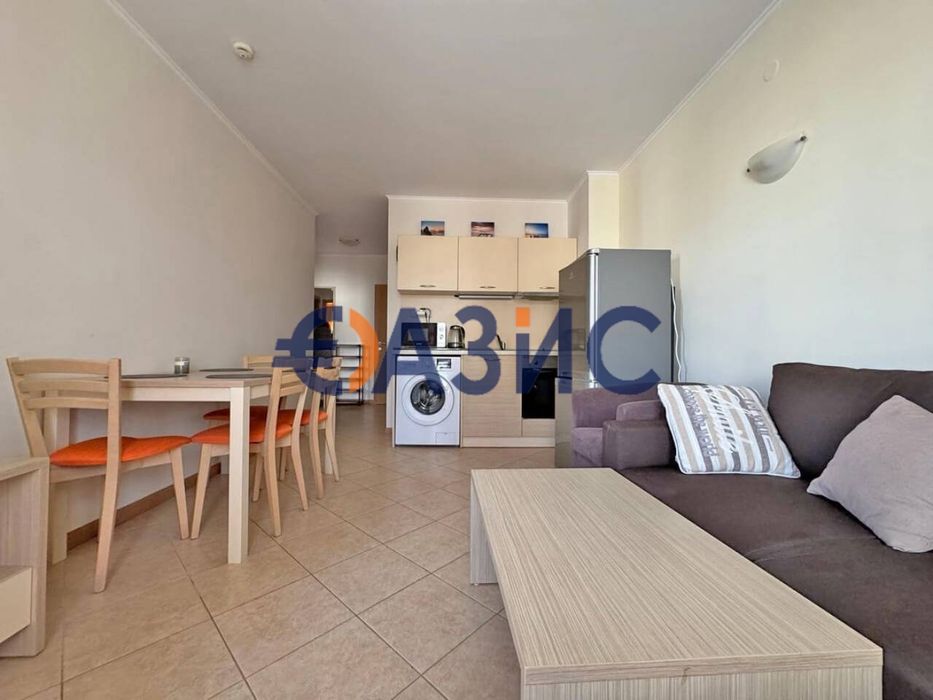 Апартамент с една спалня в Слънчев бряг, Роял Сан, България, 55 кв.,