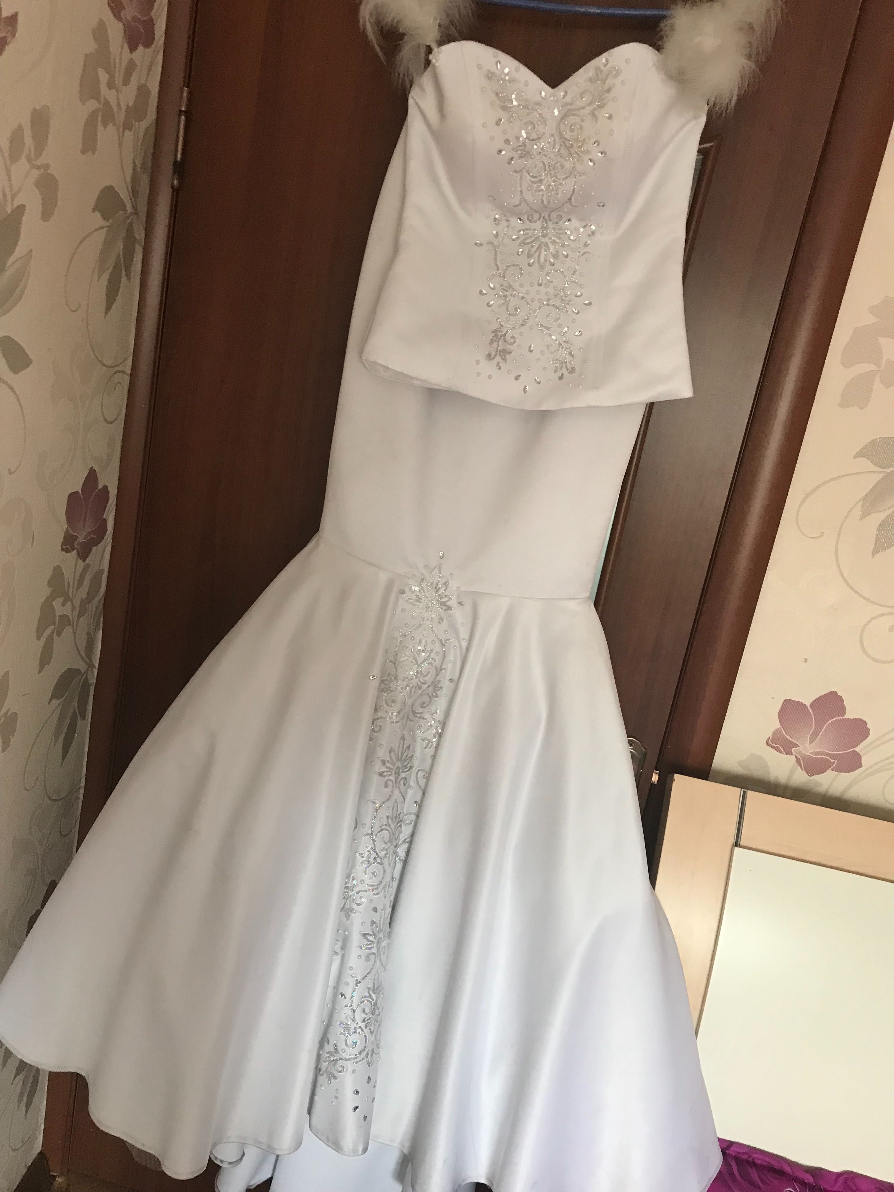 Продам Свадебное платье или Платье на Узату