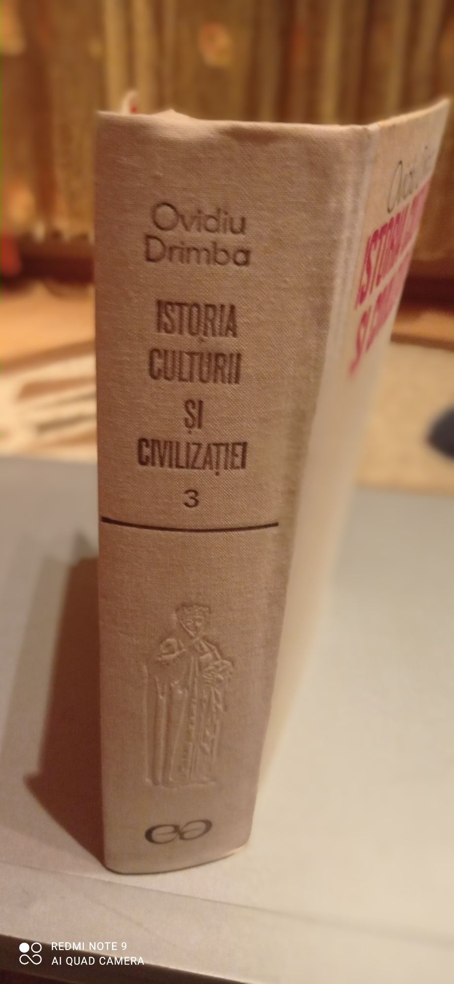 Vând carte istoria culturii și civilizatiei