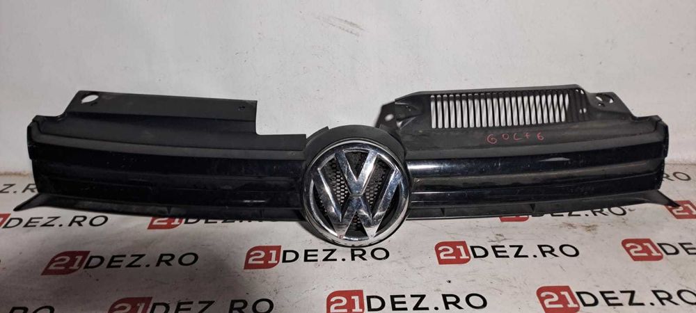 Grila radiator VW Golf 6 originala , completa cu emblema