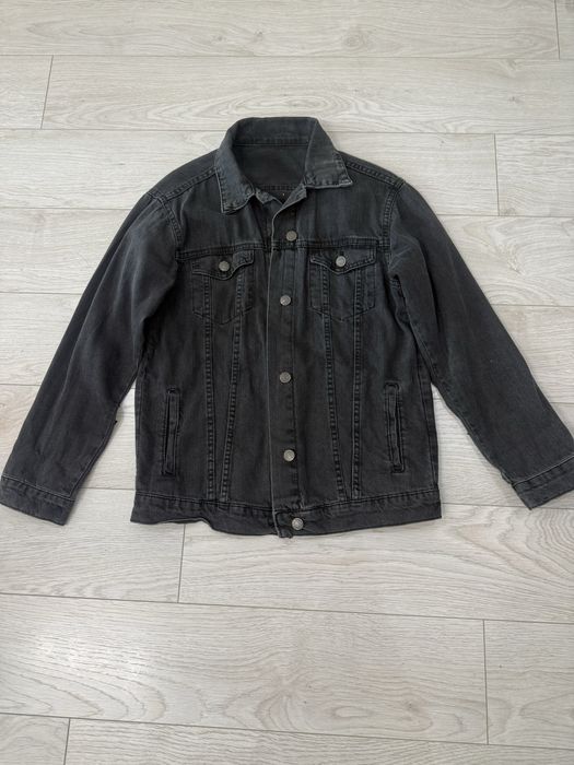 Уникално дънково яке в перфектно състояние