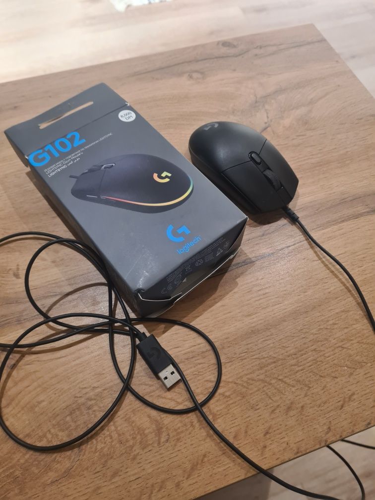 Мышка Logitech g102