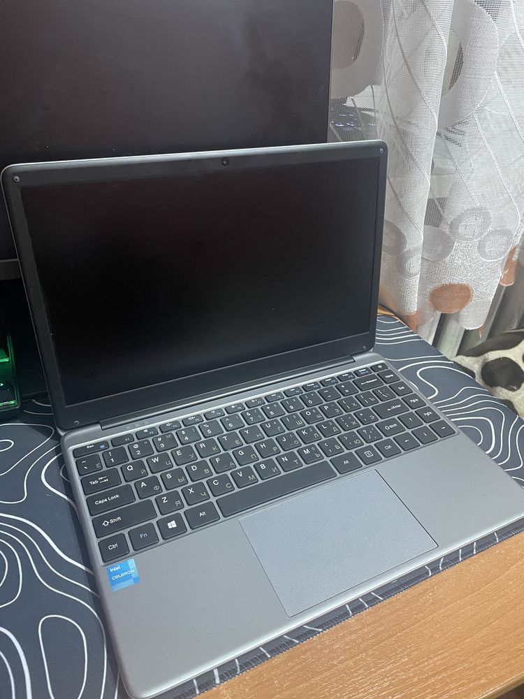 Ноутбук Chuwi HeroBook Pro Intel Celeron