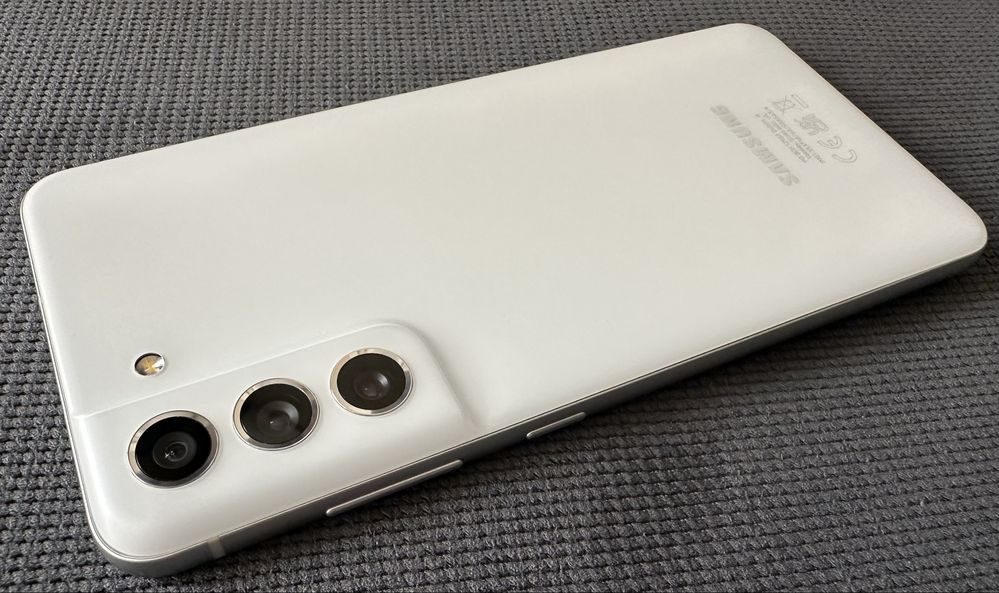 телефон SAMSUNG Galaxy S21 FE
