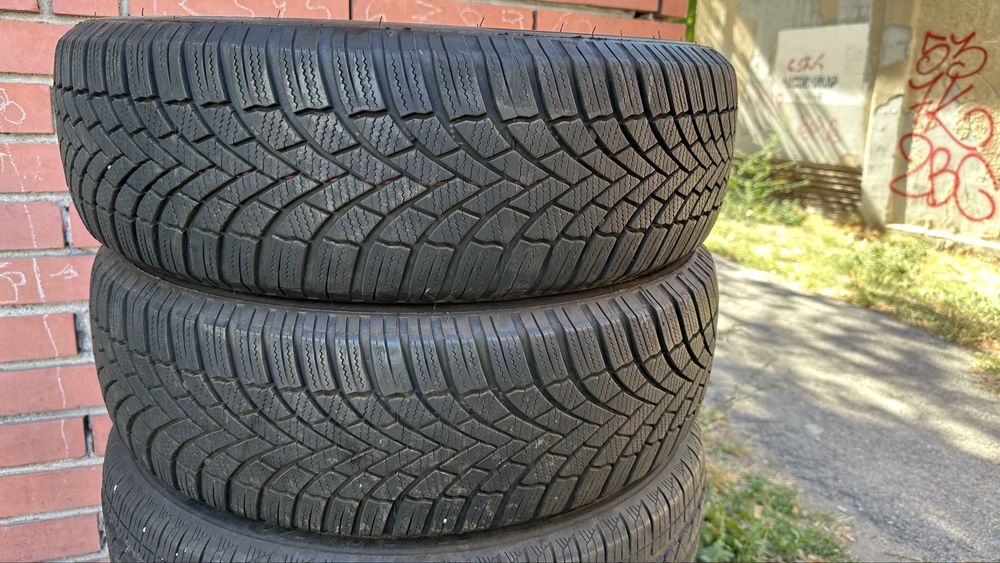 Продавам 2бр. Зимни гуми 185/65/15 Bridgestone