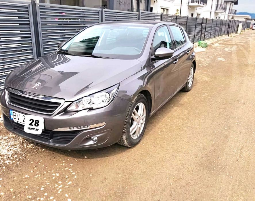 Peugeot 308 | Iulie 2016 | Benzină 1.2 | 102.000 km